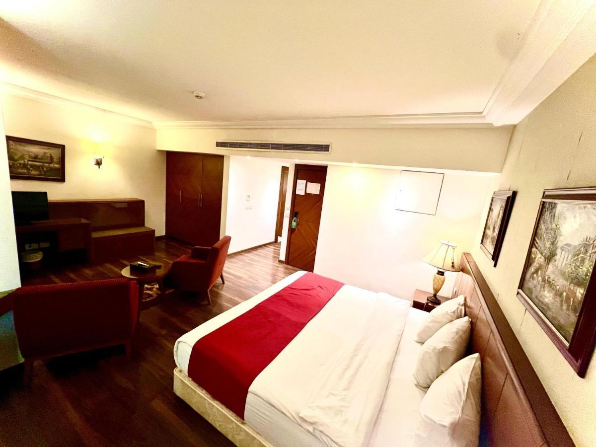 King Suites Hotel Бейрут Екстер'єр фото