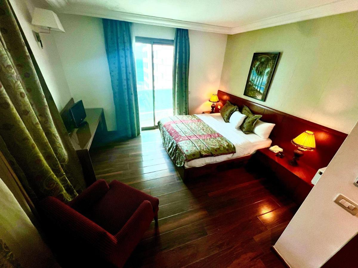 King Suites Hotel Бейрут Екстер'єр фото