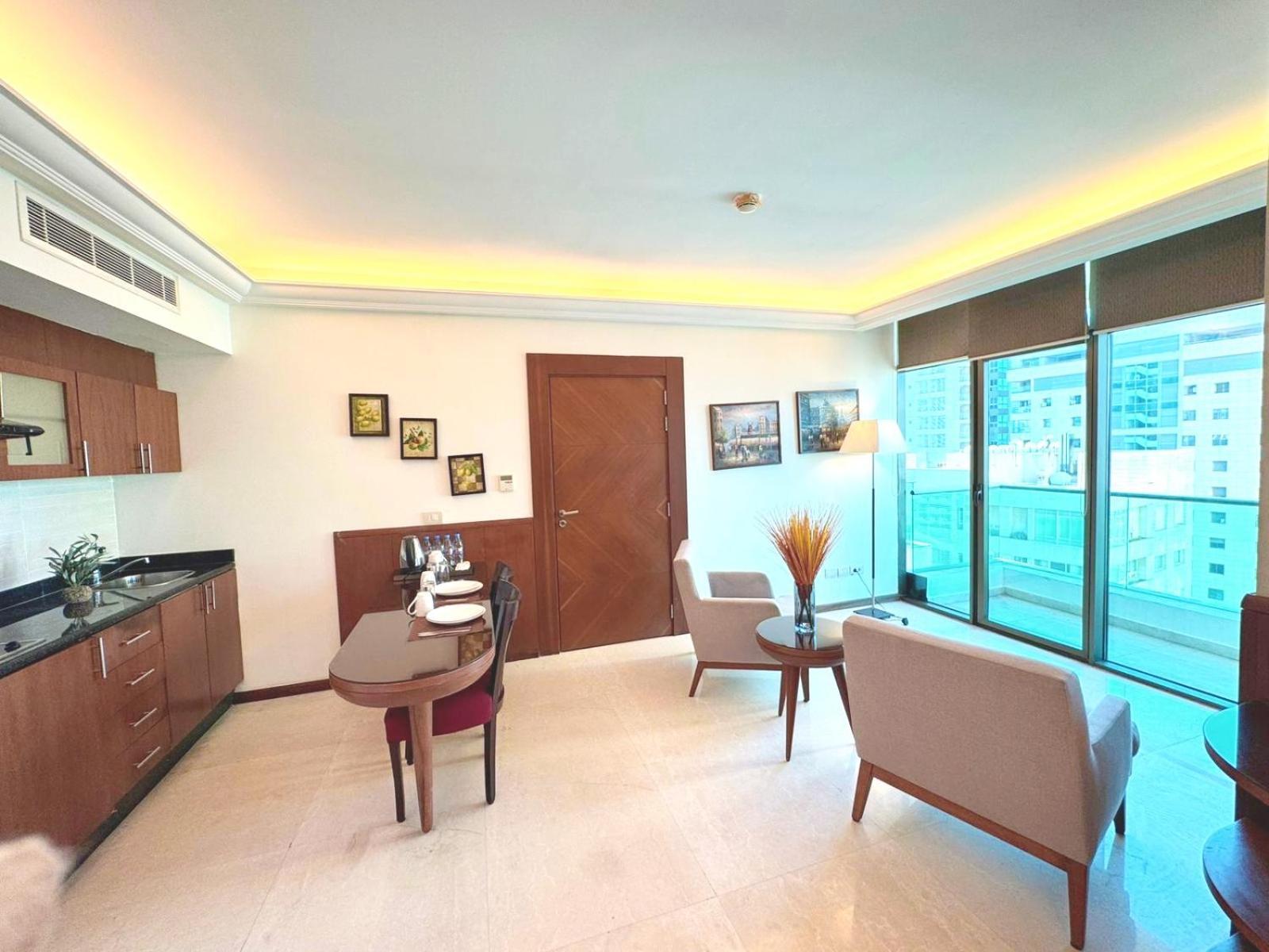 King Suites Hotel Бейрут Екстер'єр фото