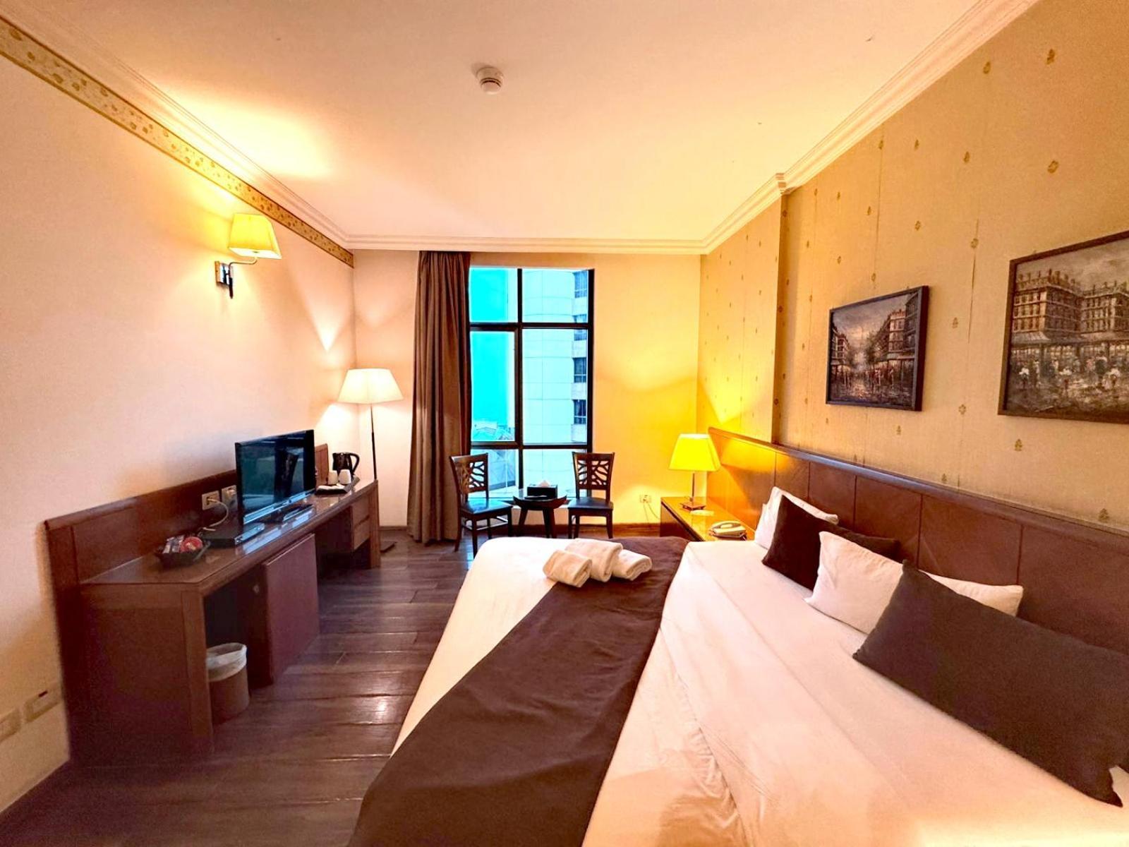 King Suites Hotel Бейрут Екстер'єр фото