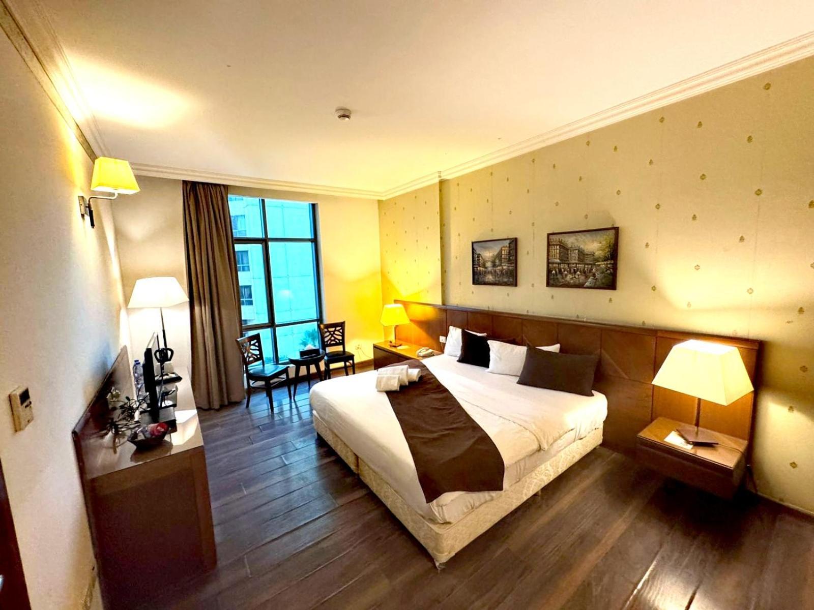 King Suites Hotel Бейрут Екстер'єр фото