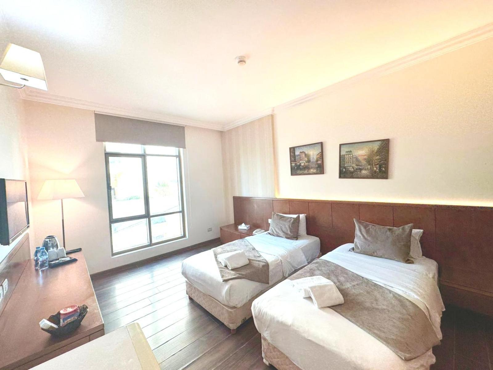 King Suites Hotel Бейрут Екстер'єр фото