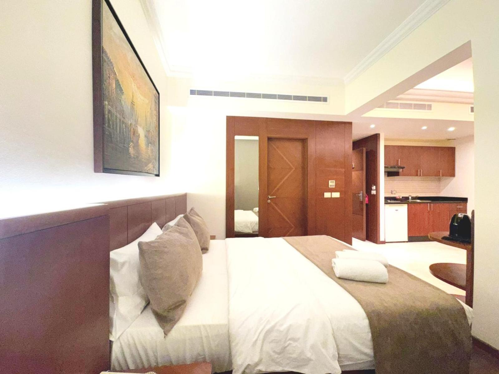 King Suites Hotel Бейрут Екстер'єр фото